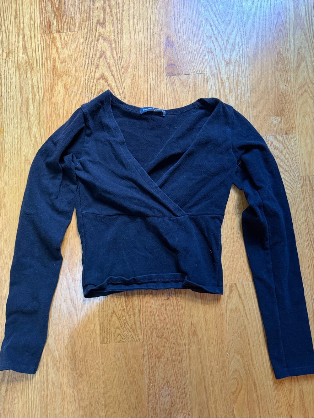 Brandy Melville Black Women's Long Sleeve Crop Top